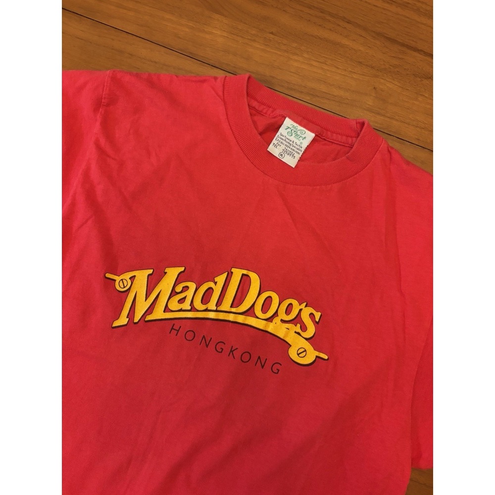 Vintage Mad Dogs Hong Kong T-Shirt Mens M Red Single Stitch Retro British Pub